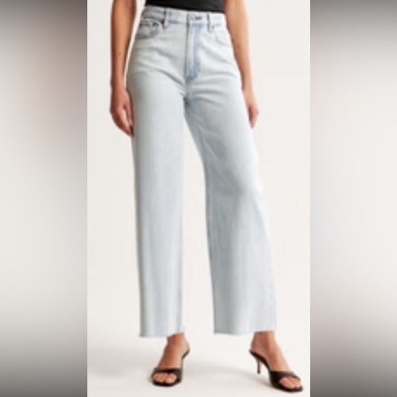 J. Jill Denim - J. Jill Women’s High Rise Full Leg Light Blue Denim Zip Fly Jean SZ 12 Tall EUC